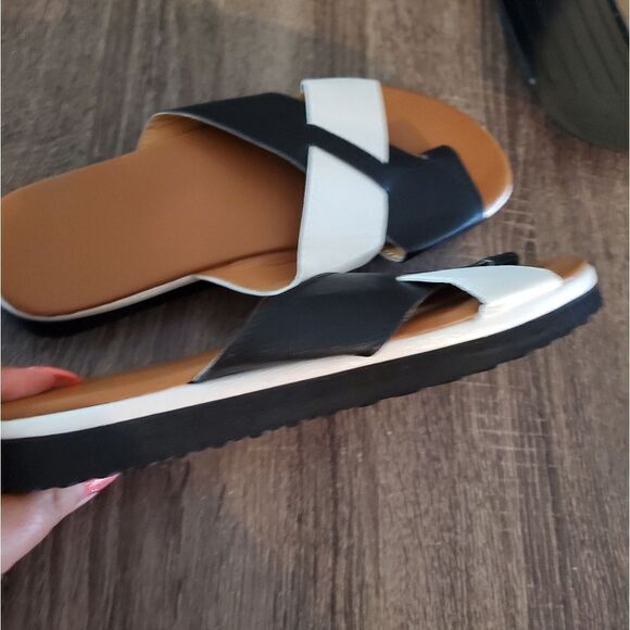 3-for-$15 slides sandals- vegan - Picture 1 of 5